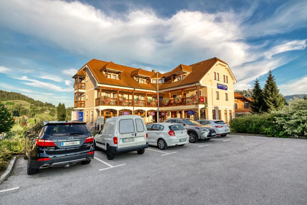 Garni Hotel Zvon Zreče Exteriér fotografie